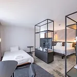 Novotel Liverpool Paddington Village
