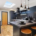 Wrights Terrace - Air Host And Stay - 4 Bedroom