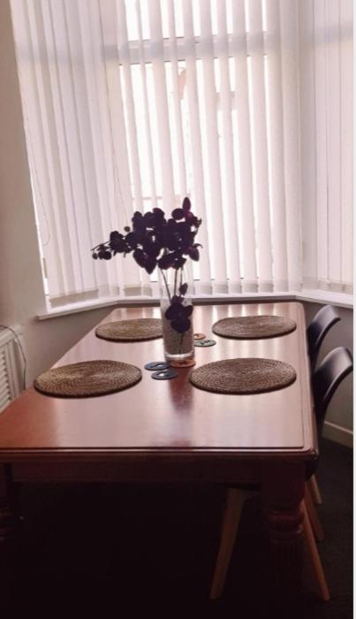 Room In A Shared House! Homestay