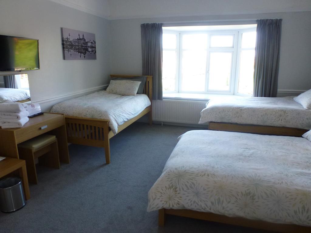 Orrell Park Hotel 4*