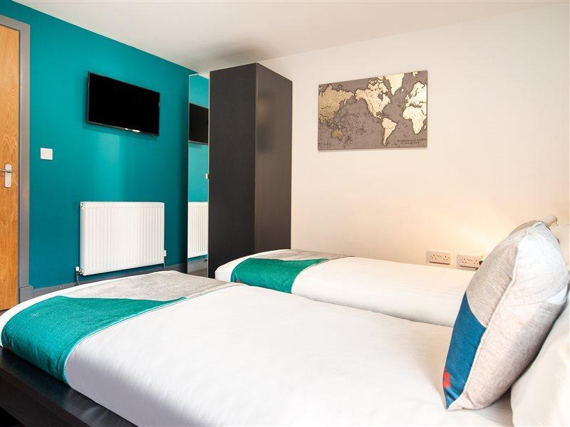 Oyo Grand Hotel