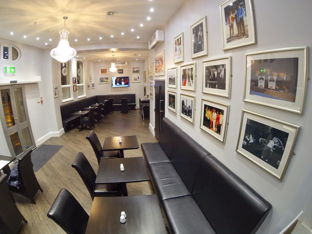 Hotel Penny Lane 3*