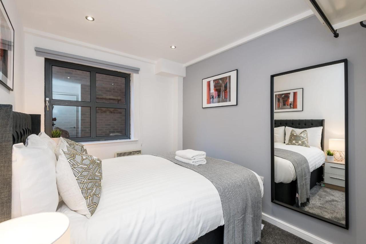 Host - 2-bedroom L1 - Sleeps 8! Apartment *