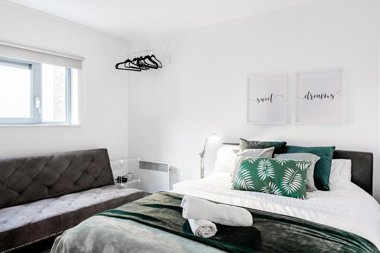 Air Host And - Argyle Sleeps 4 Centre