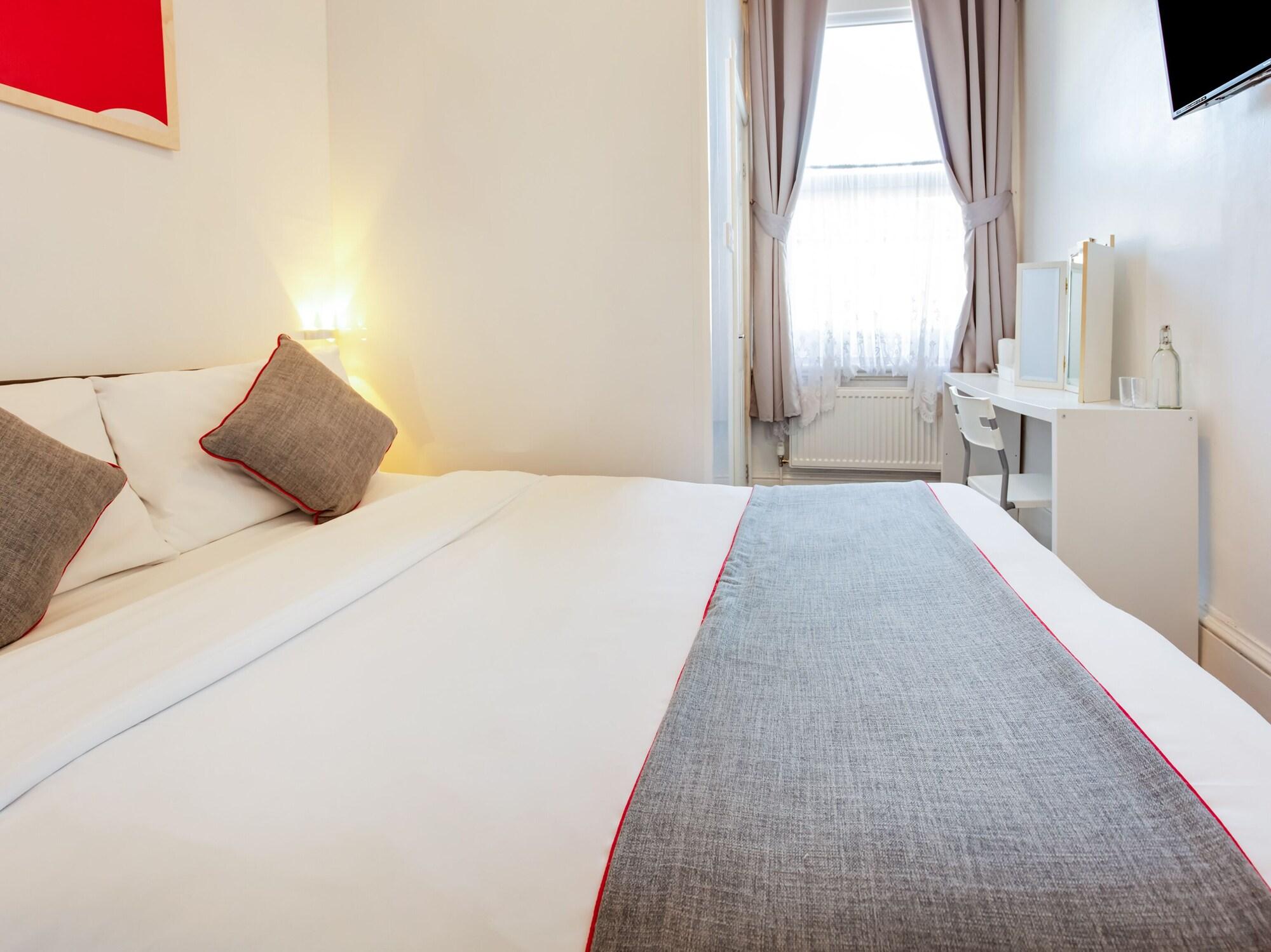 Inn Oyo Palatine