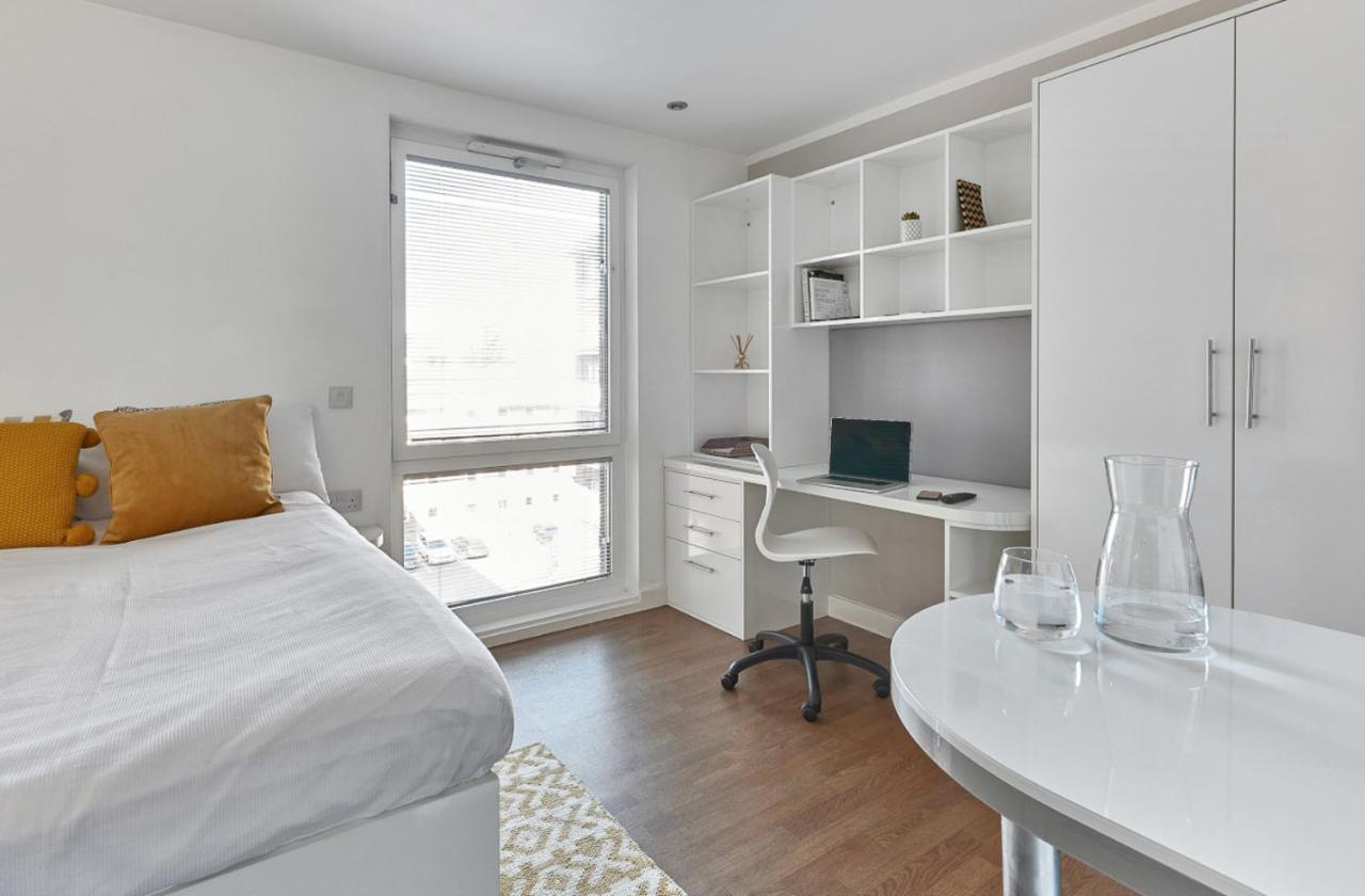 Apartment Liverpool, Zeni Studio