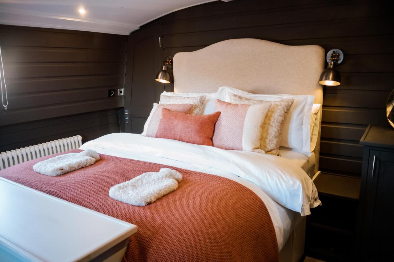 Luxury Wide Beam Canal Boat In The Docks Botel Liverpool