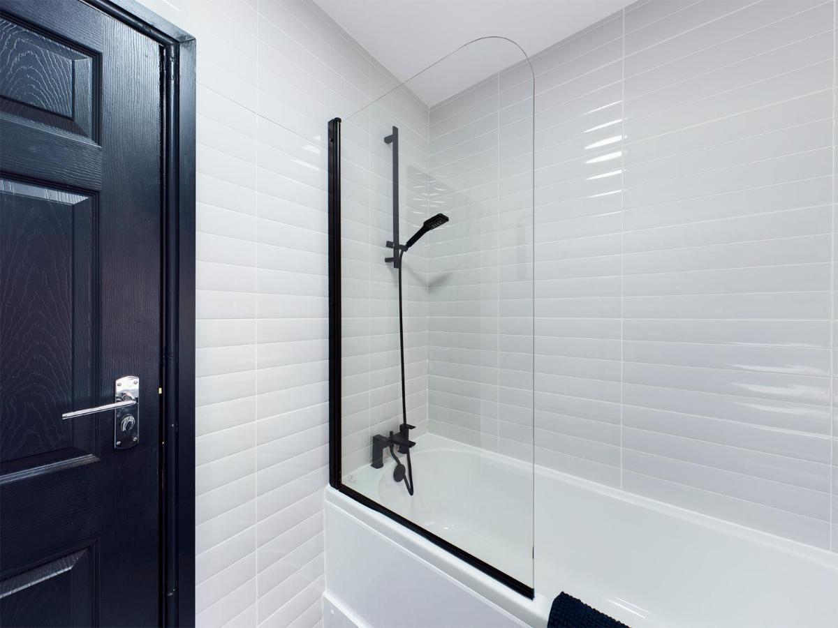 Apartment Large, Stylish Maisonette In Liverpool, Opposite Sefton Park