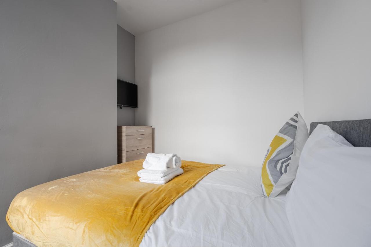 Huge 7 Bed For Groups * Liverpool
