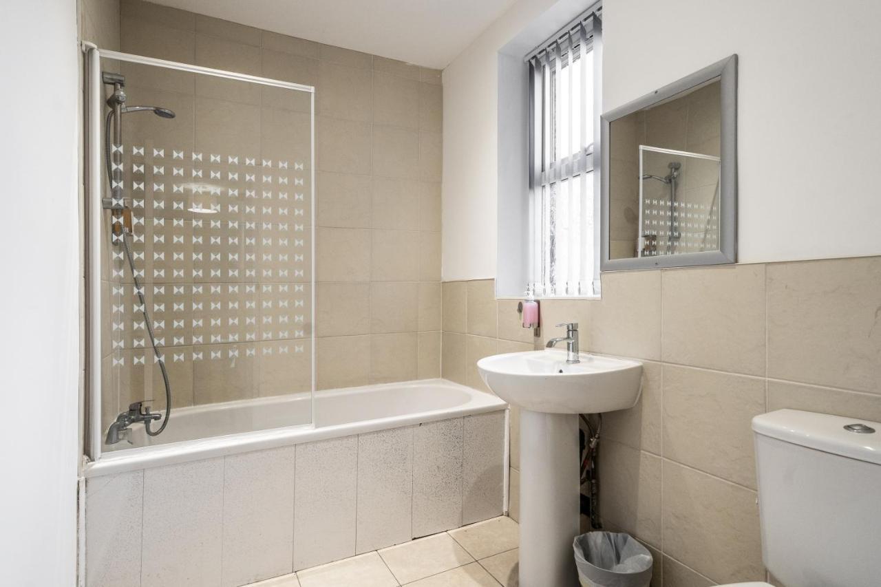 Huge 7 Bed For Groups * Liverpool