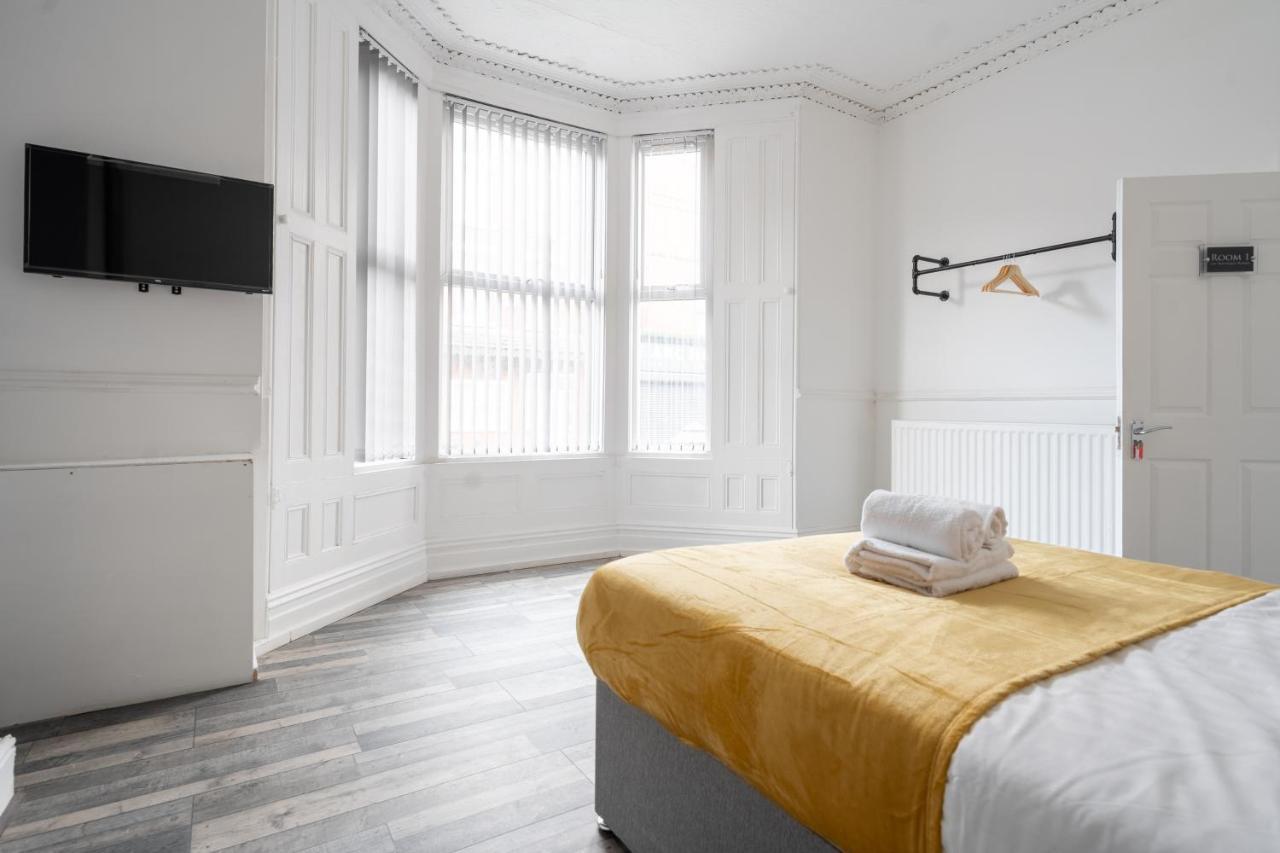 Huge 7 Bed For Groups Apartment *