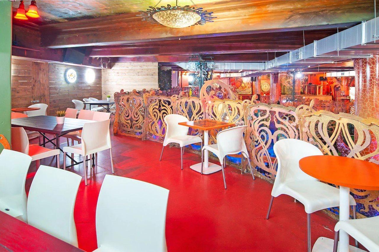 Oyo Grand