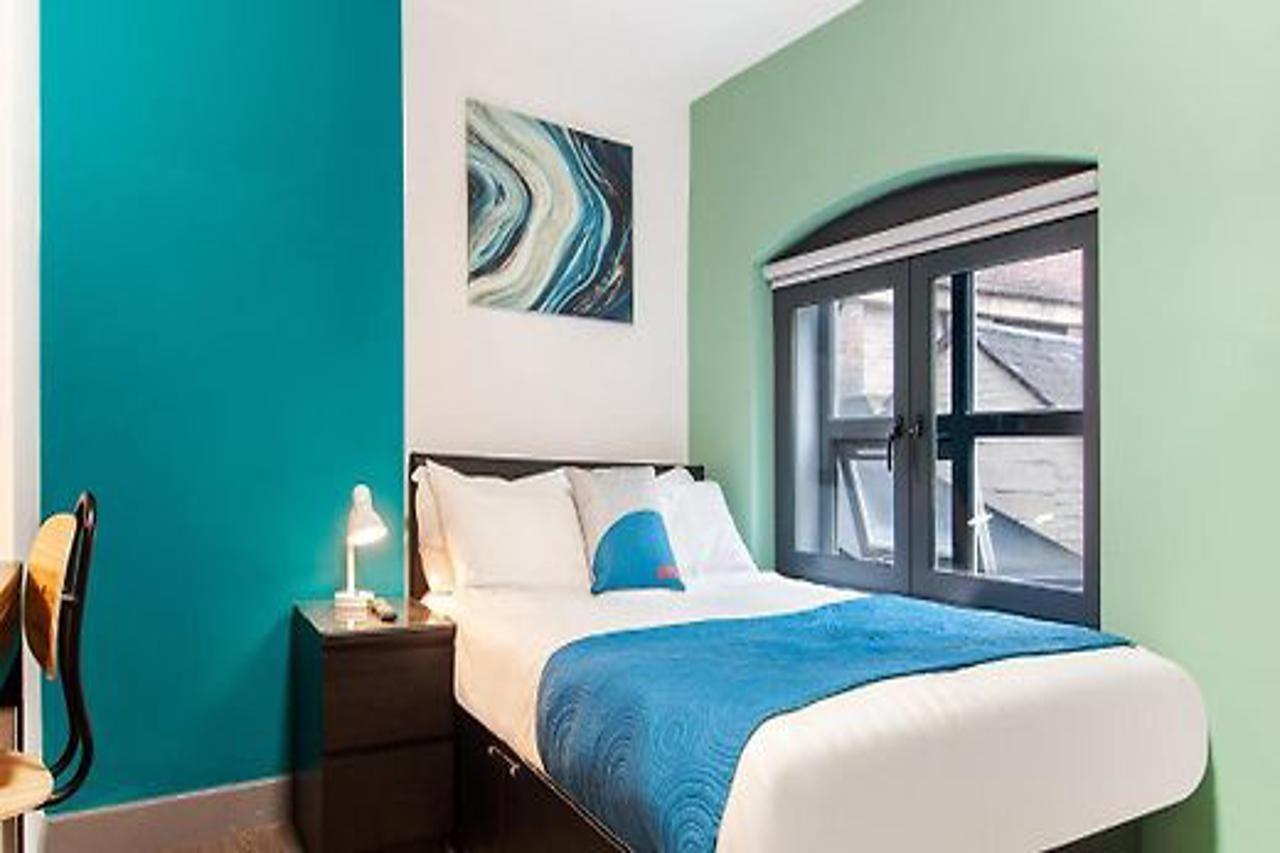 Oyo Grand Hotel