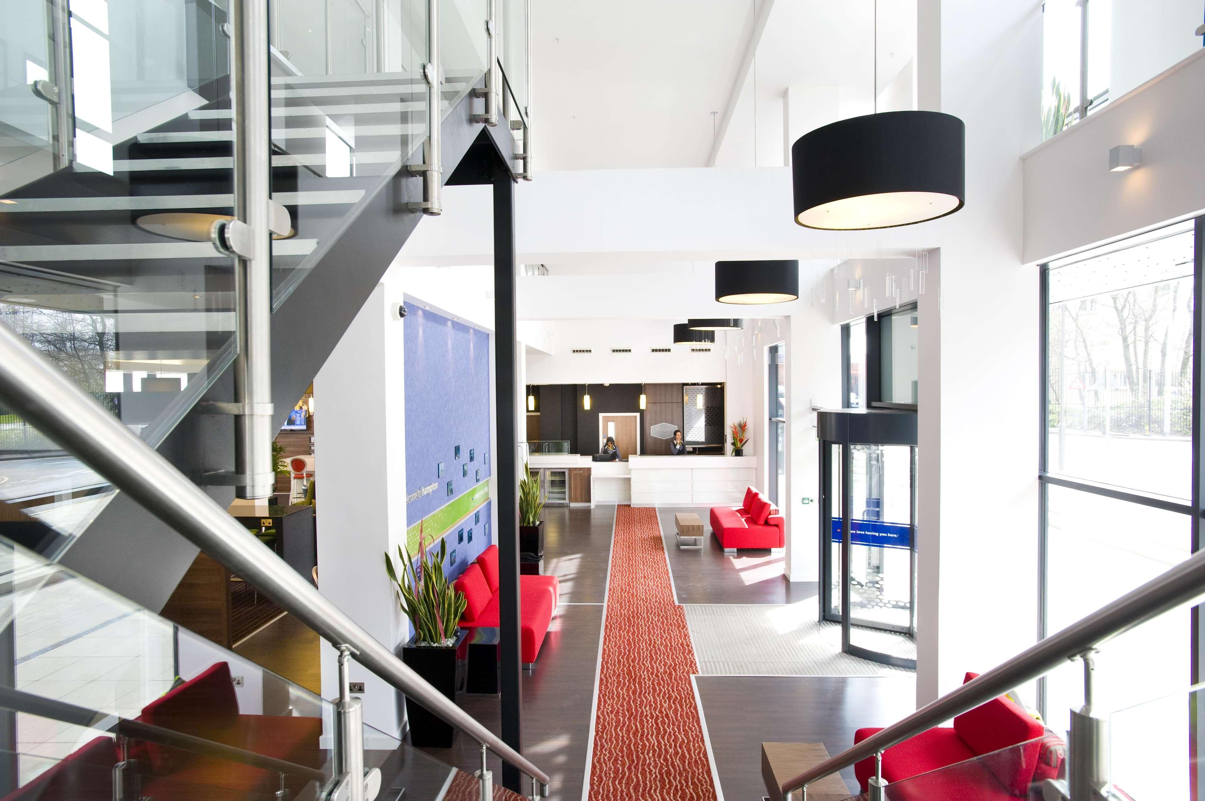 Hampton By Hilton Centre Hotel 3*