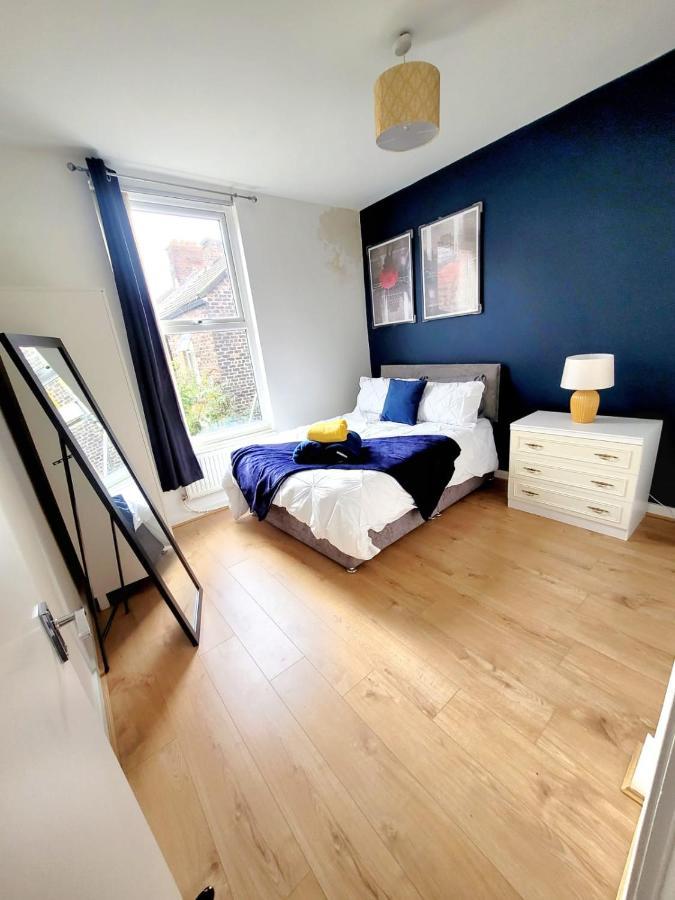 *new* Grant 7 Bed House Steps Away From Stadium