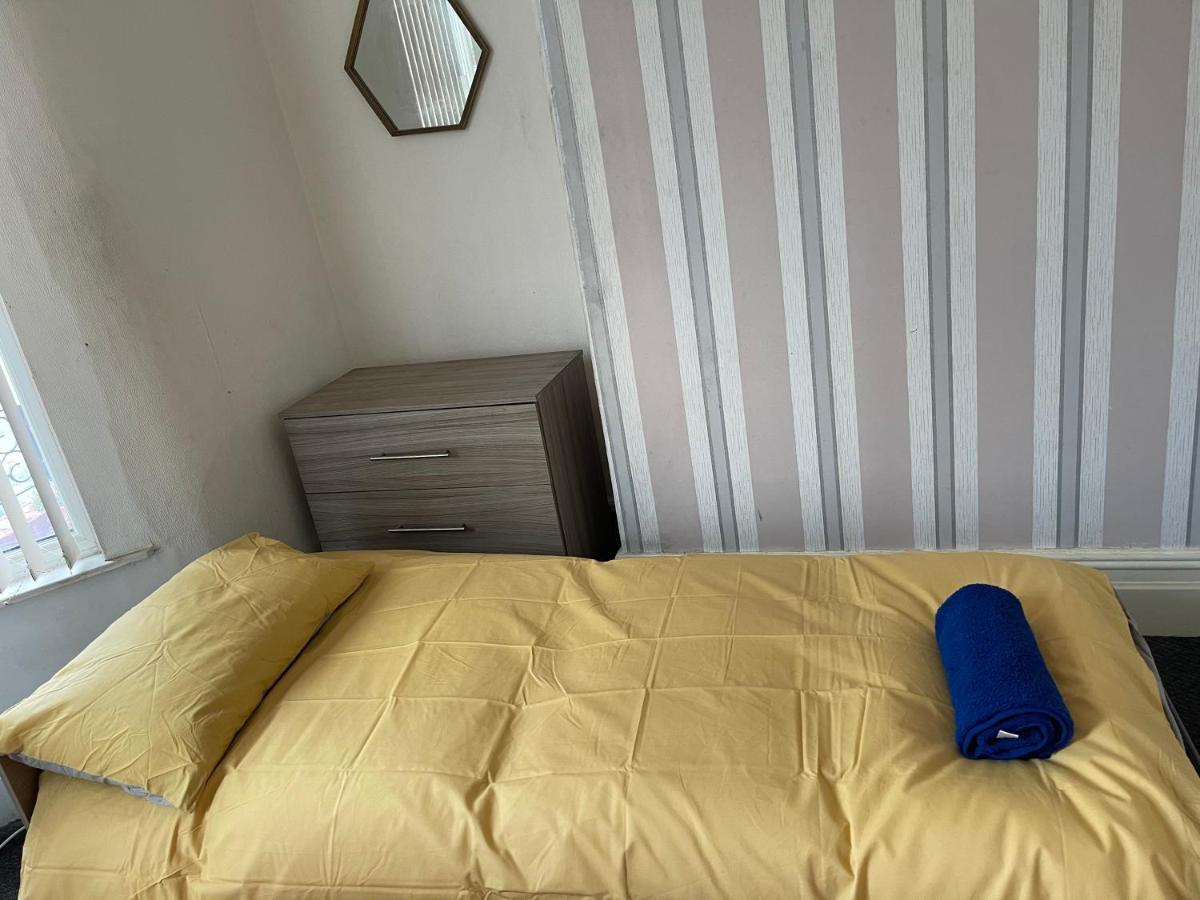 Ashdale Guest house Liverpool