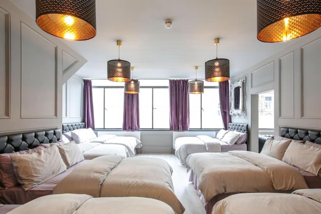 Manhattan - Sleeps 24! Heart Of