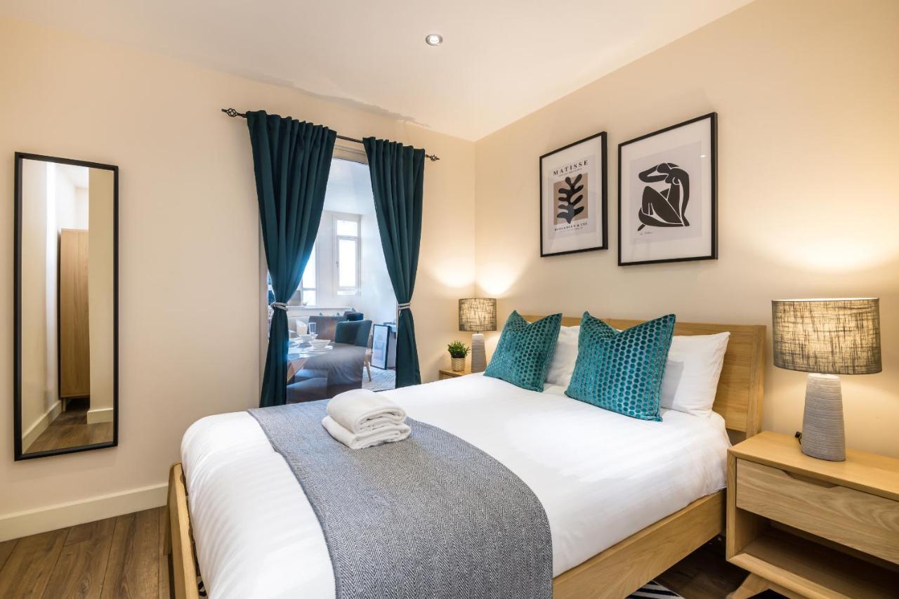 Apartment Host & - The Three Graces Apt *