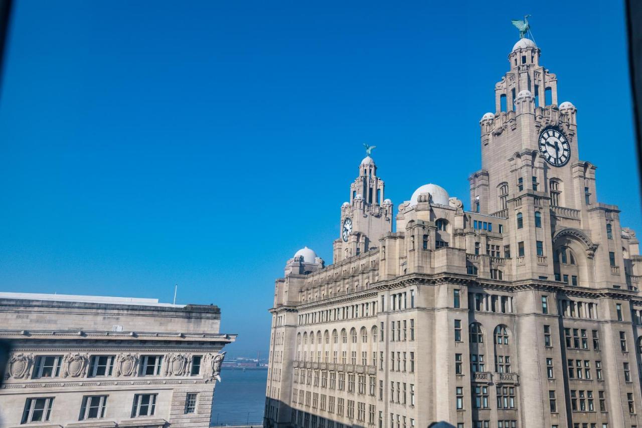 Host & - The Three Graces Apt Liverpool