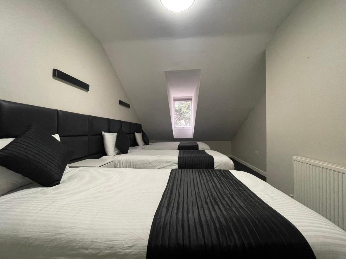 Hosted By Ryan - 3 Bedroom Penthouse * Liverpool
