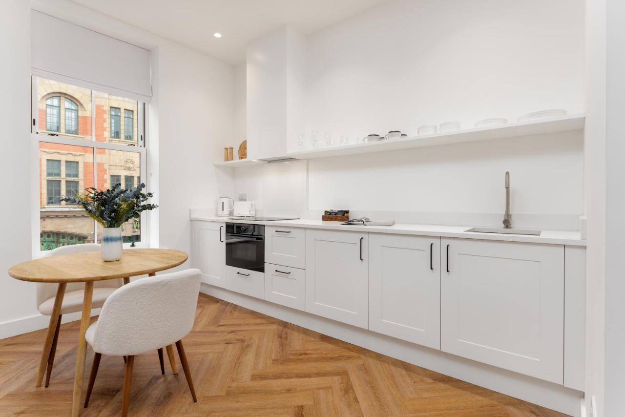 40 Renshaw Apartment