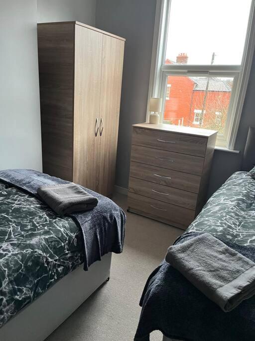 2 Bed House Near Sefton Park & Lark Lane Liverpool