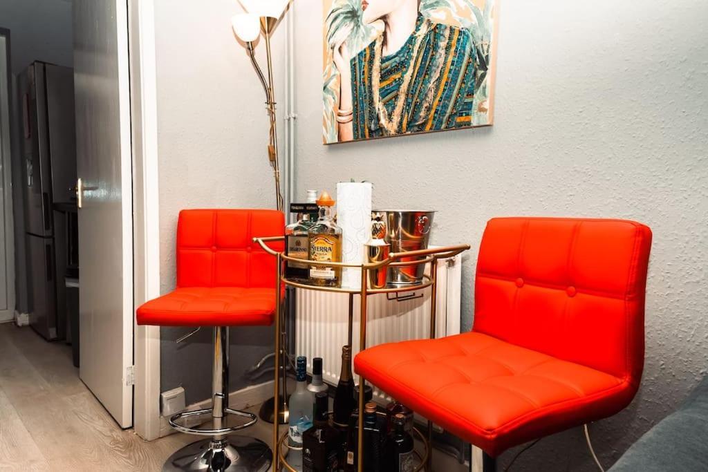 Elegant 2 Bed With Hot Tub And A Host Of Amenities * Liverpool