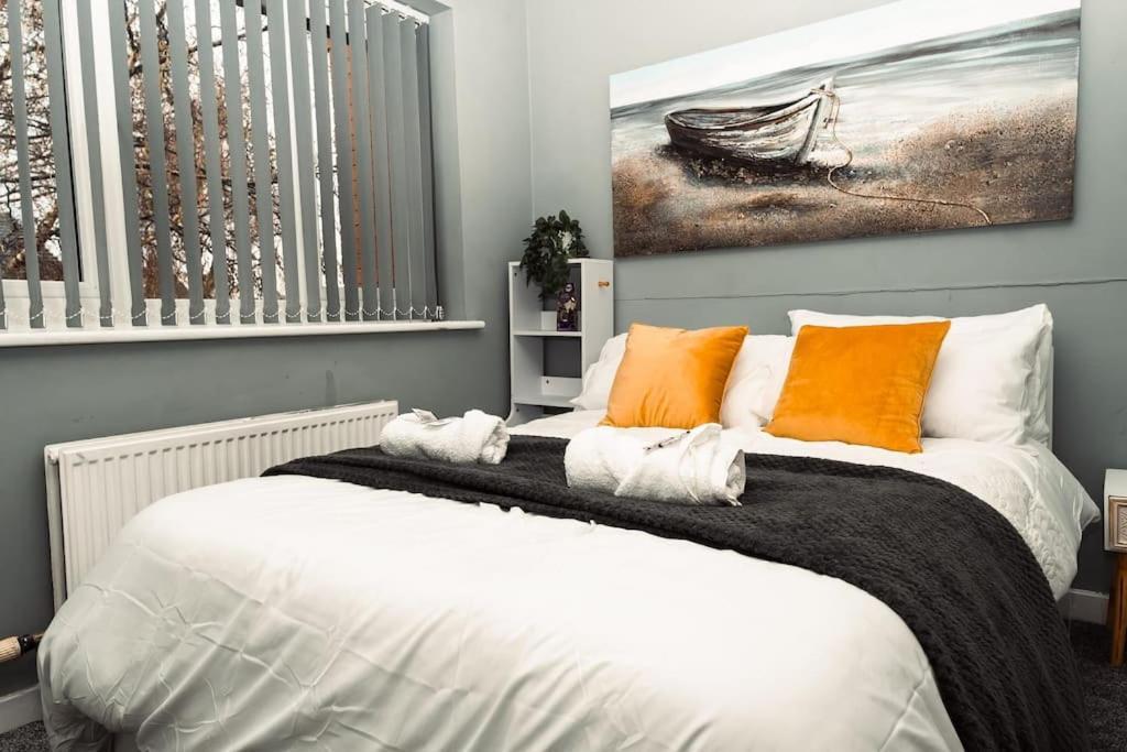 Elegant 2 Bed With Hot Tub And A Host Of Amenities Holiday home