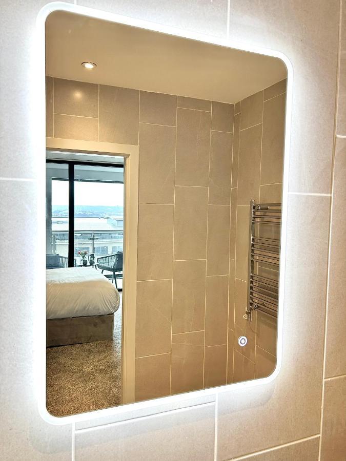 Novu Waterfront Apartment