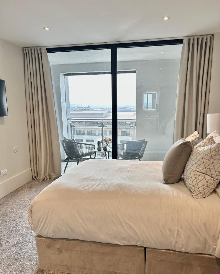 Novu Waterfront Apartment *