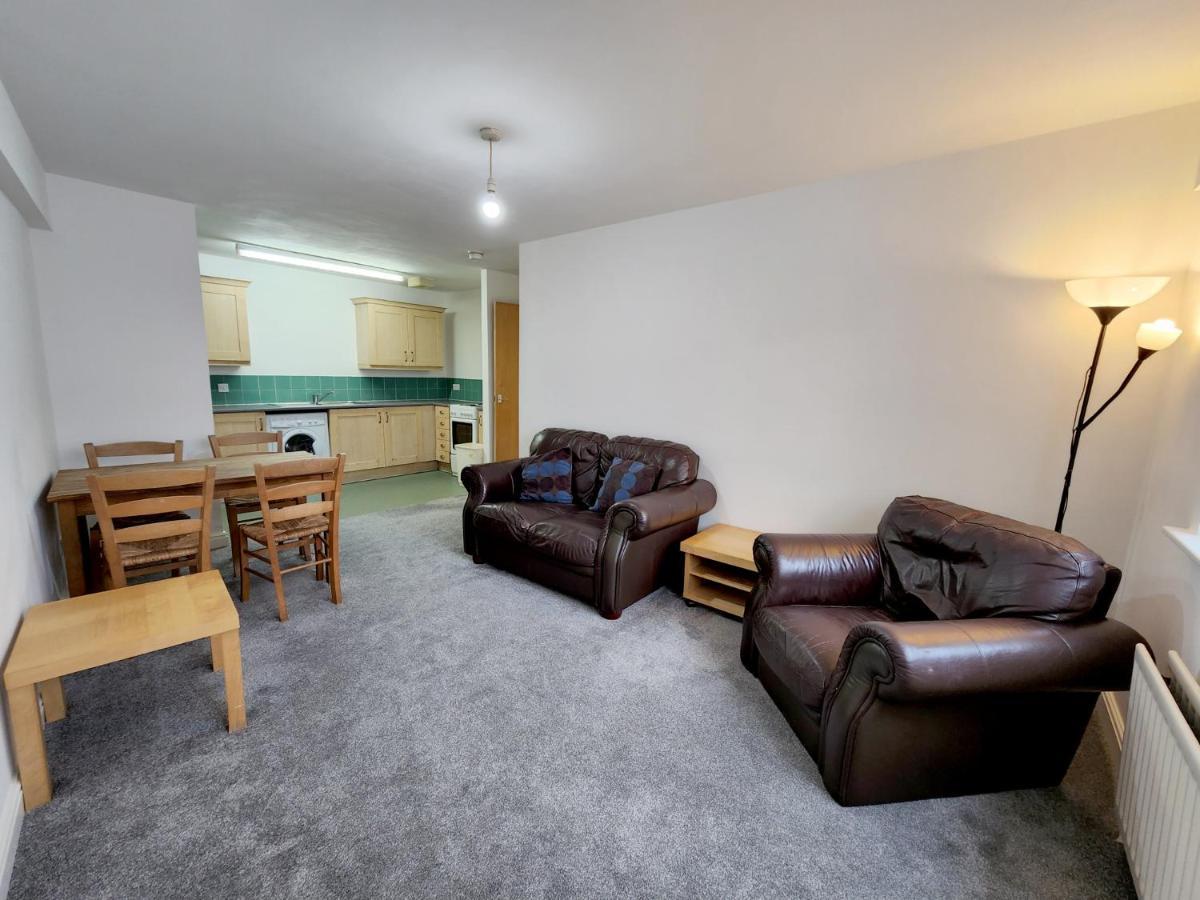 Private In A Shared Flat In Homestay