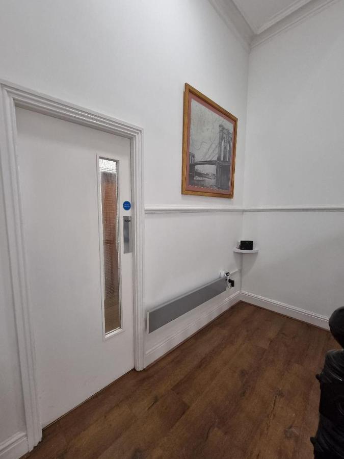 Portside Guest house *