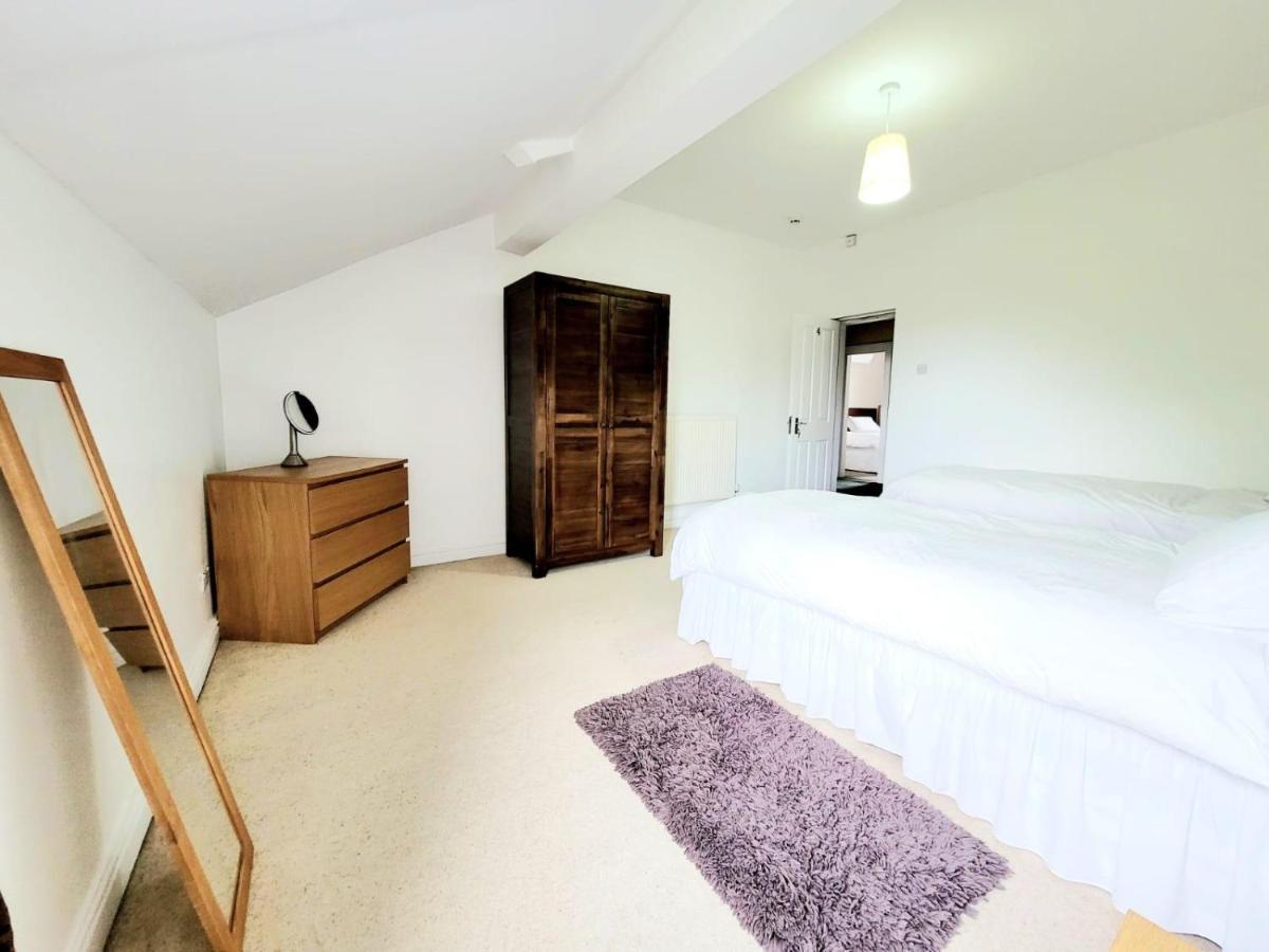 Holiday home Grand Restored Mansion By Imperium Liverpool