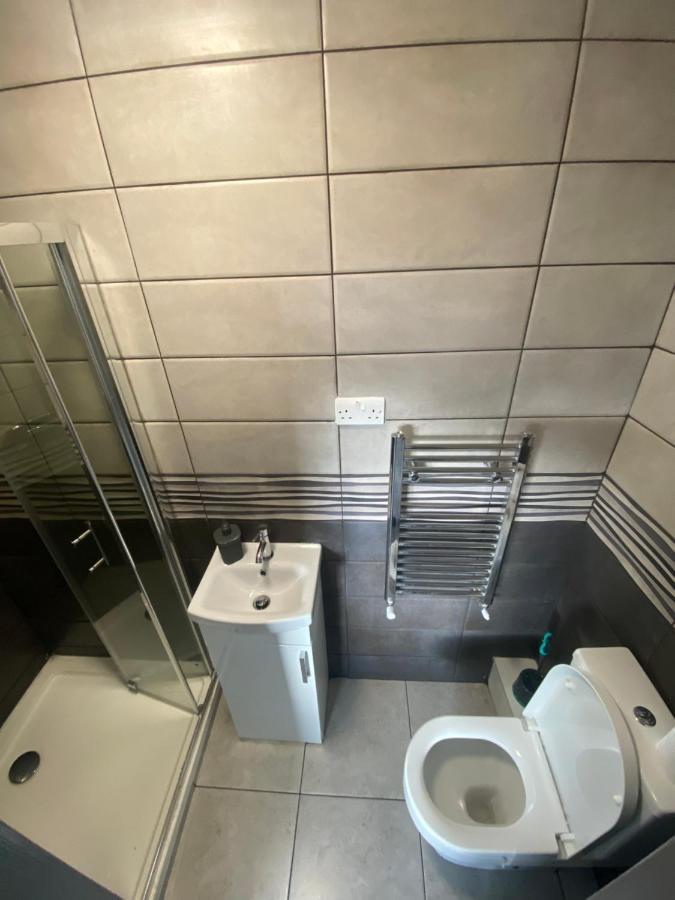 Guest house Ensuite Close To Anfield Stadium & Centre