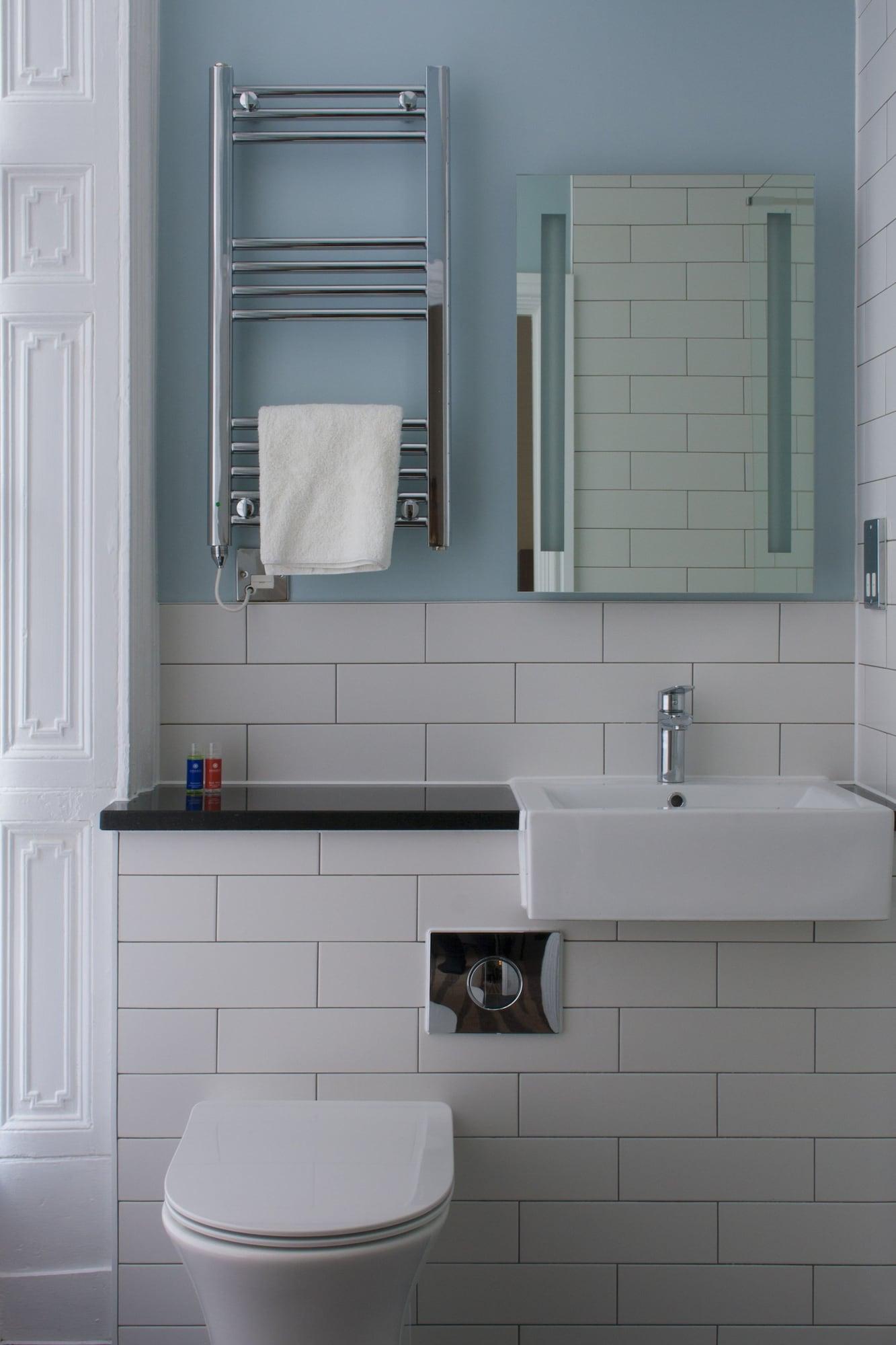 Hotel, Sure Collection By Western