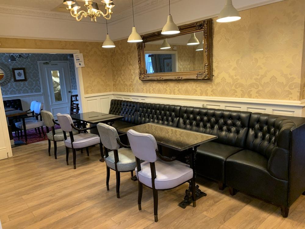 Beech Mount - Free Parking Hotel