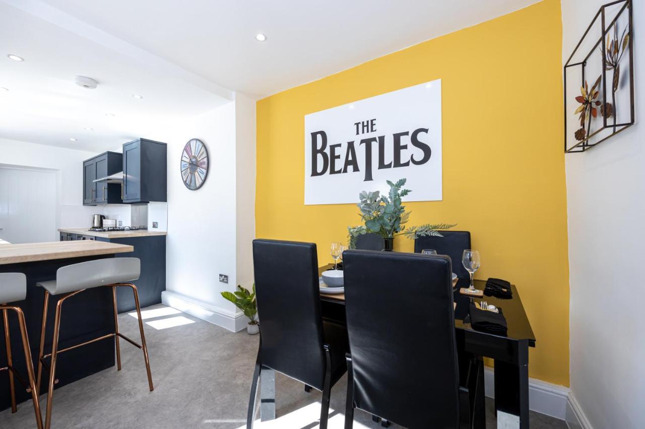 Holiday home Earp House - Air Host & - Sleeps 7 Liverpool