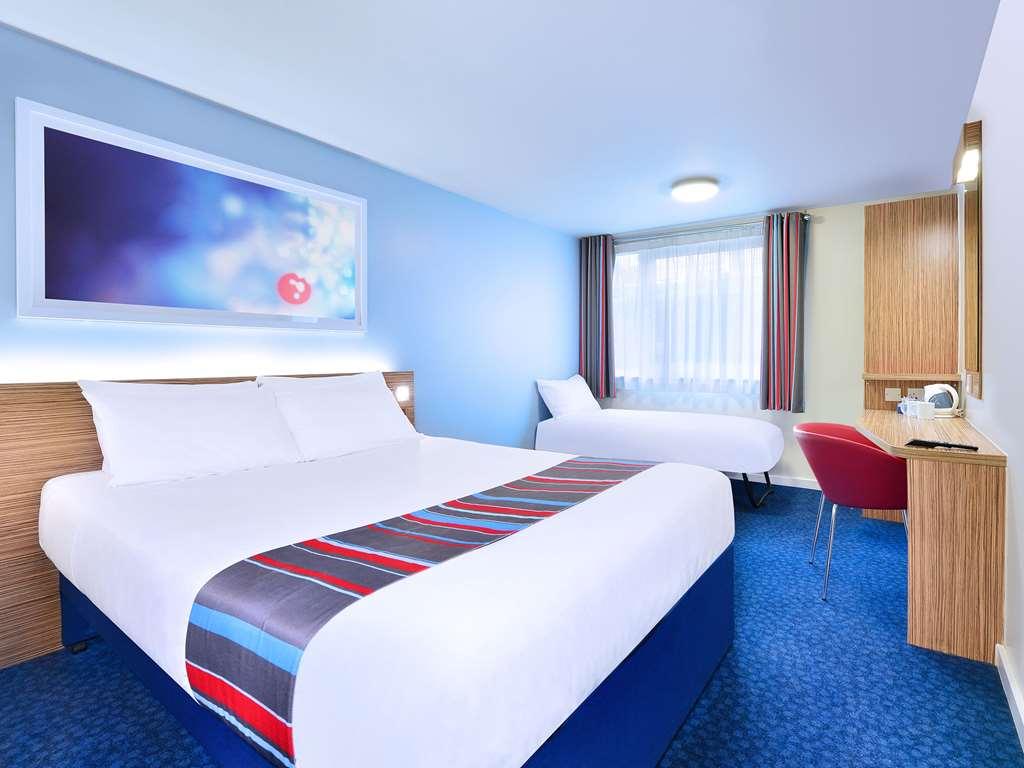 Hotel Travelodge John Lennon Airport