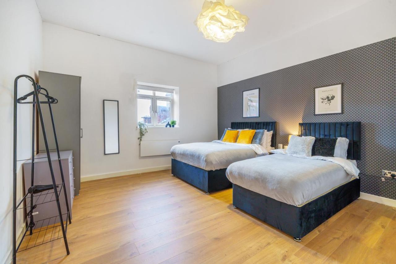 Centre 2 Bedroom - Ideal For Guest Types * Liverpool