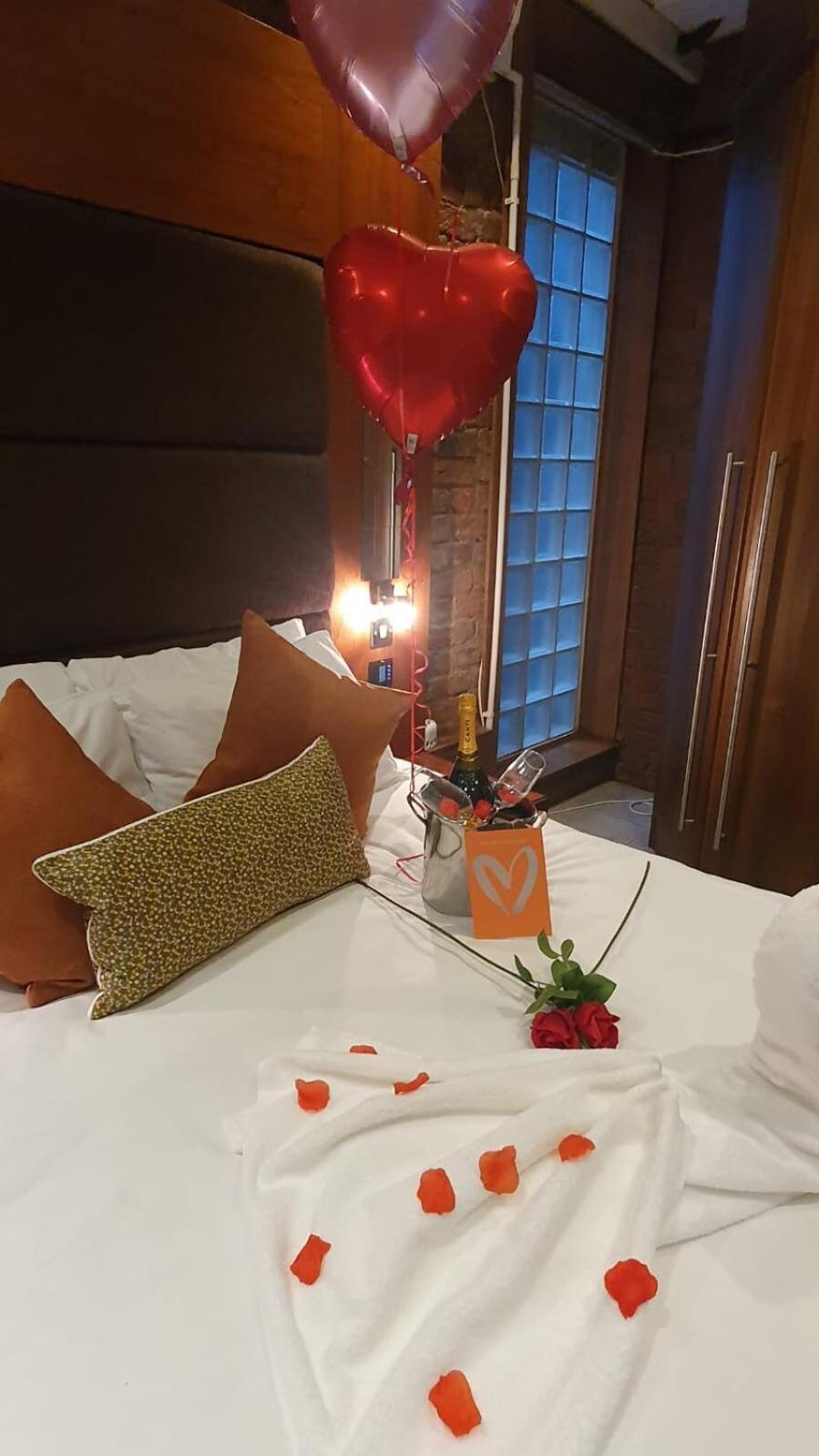 Apartment Infinity Partypadsliverpool Hen And Stag Welcome Liverpool