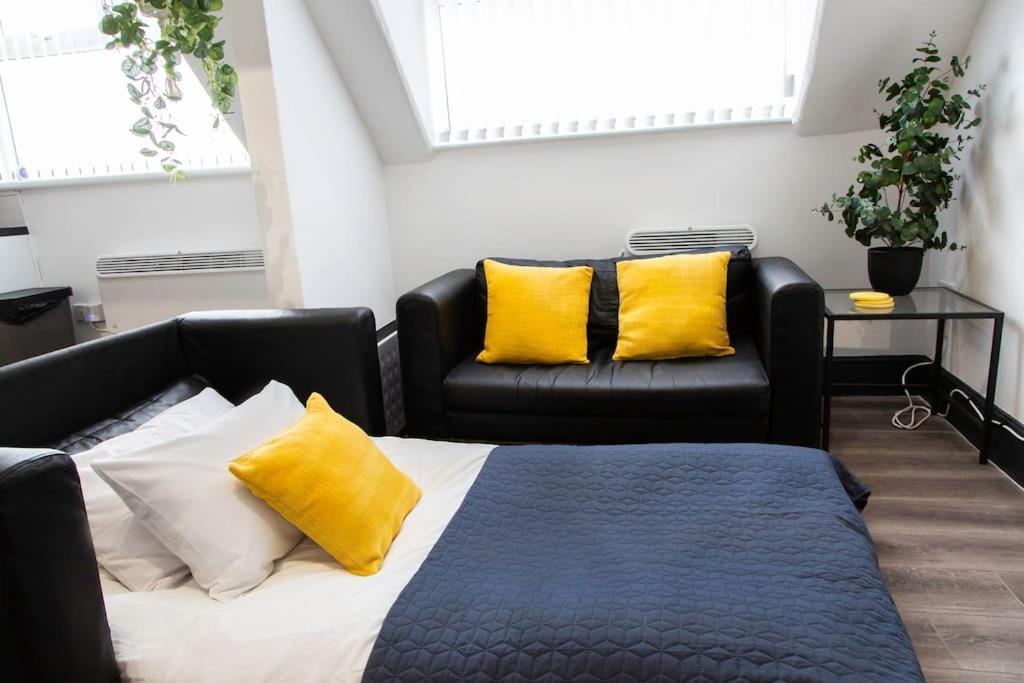 Bootle, Trendy 1bed Ft Apartment
