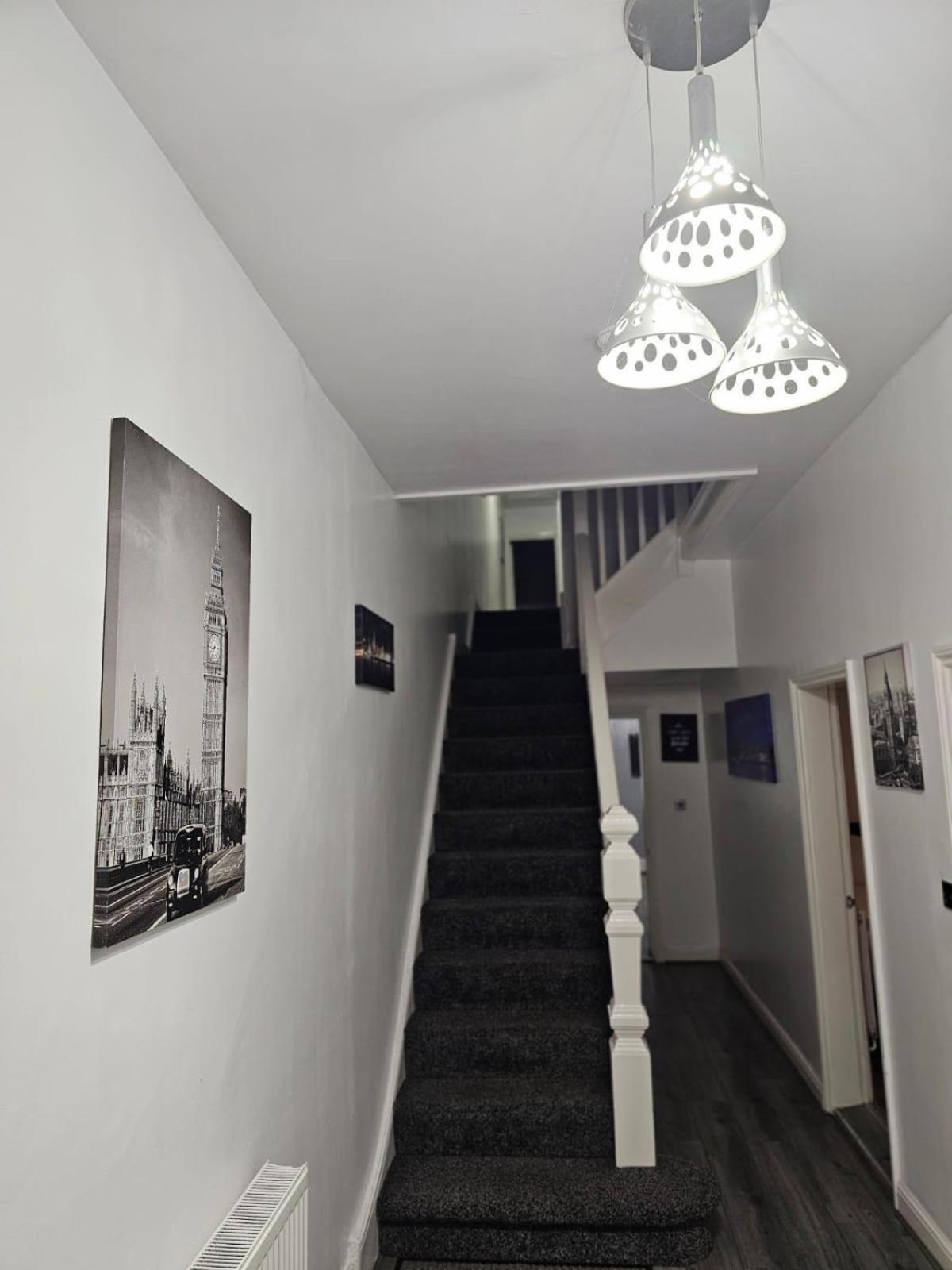 Melior Grandiose Apartment