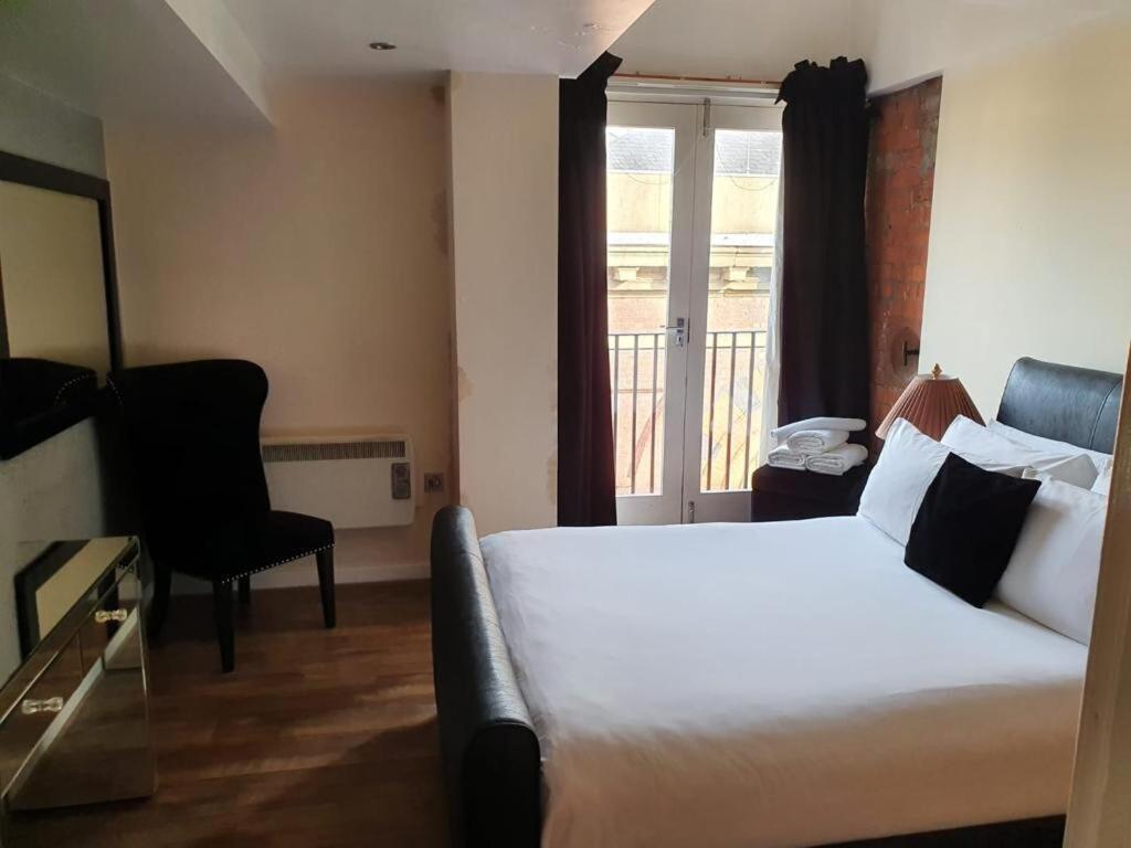 Infinity Partypadsliverpool Hen And Stag Welcome Apartment