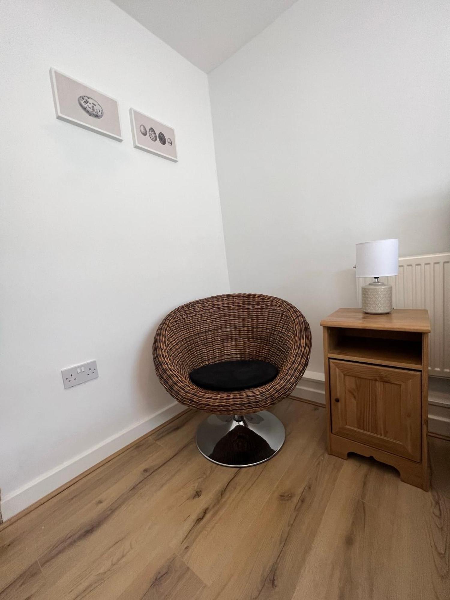 2025 Award Winner Peach House - 4 Bedrooms Holiday home