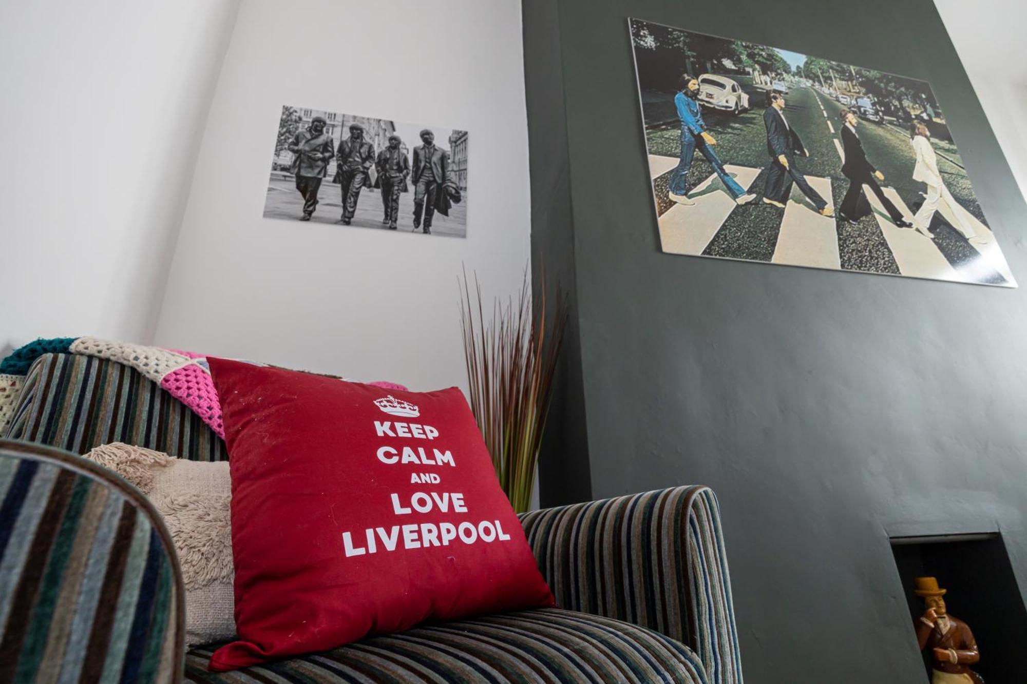 Earp House - Air Host & - Sleeps 7 Holiday home *
