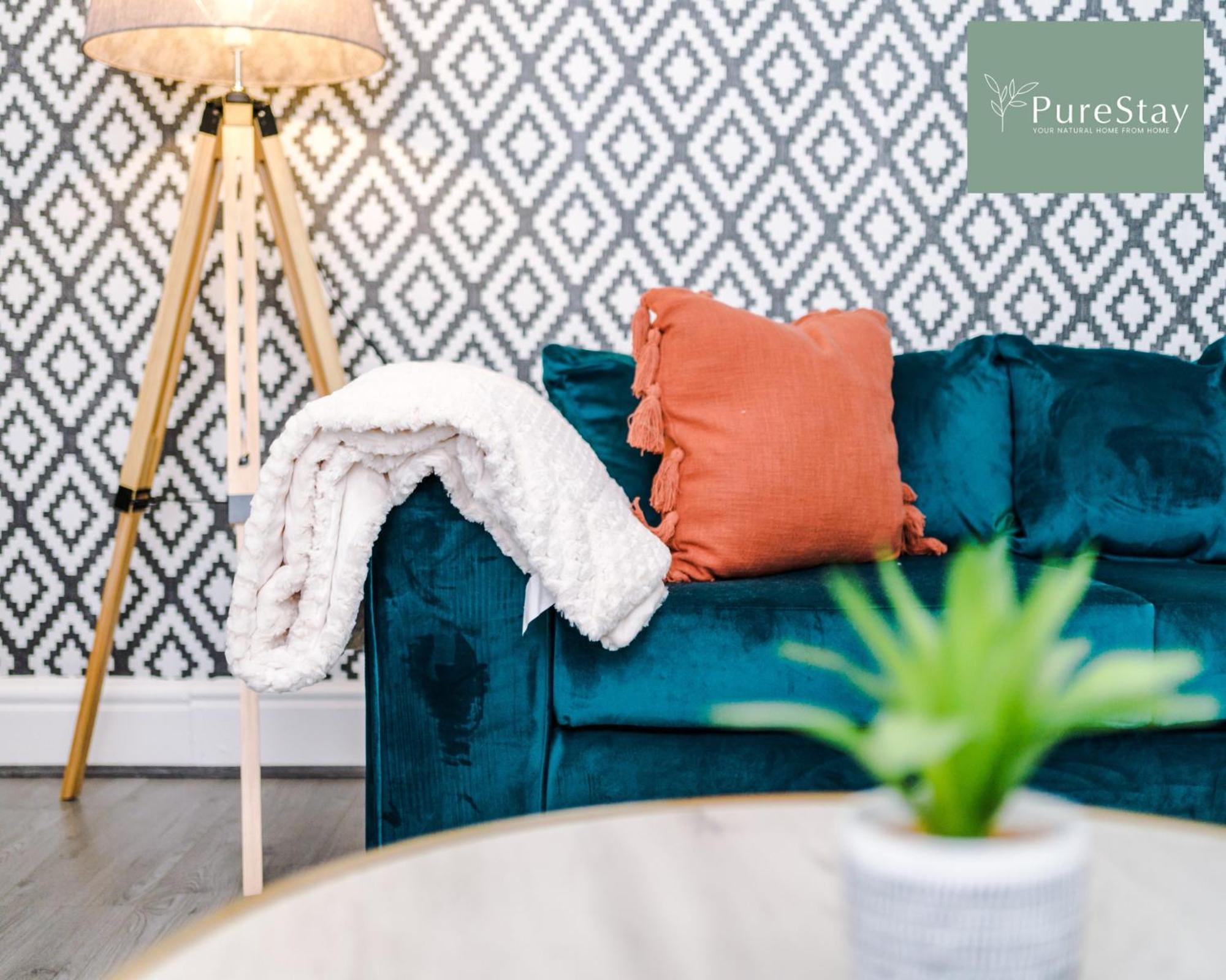 Purestay Family Home: Four-bedroom Haven In * Liverpool