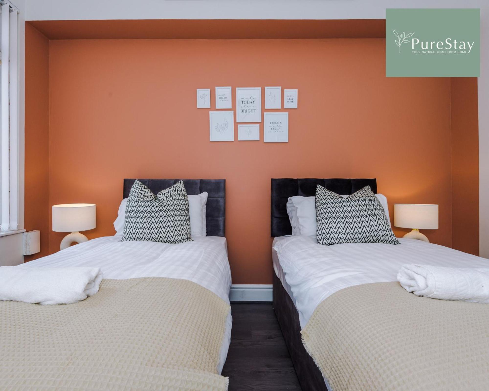 Purestay Family Home: Four-bedroom Haven In Liverpool