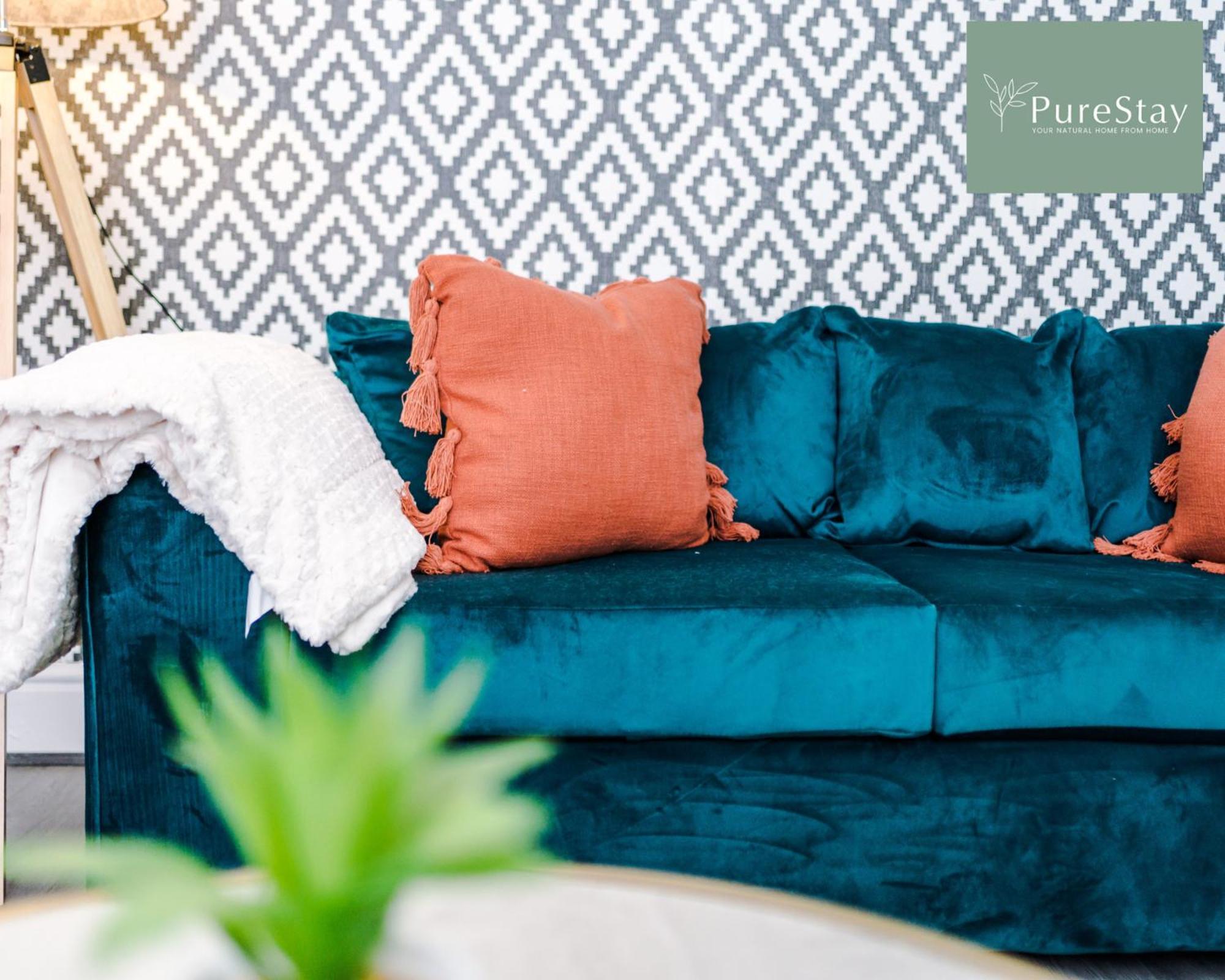 Purestay Family Home: Four-bedroom Haven In Holiday home
