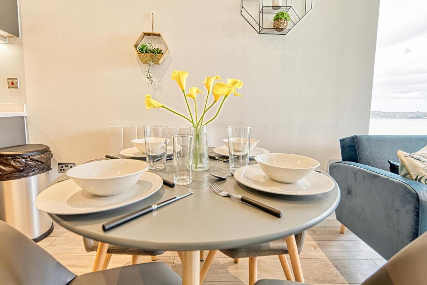 The Ultimate Escape Great View - Sleeps 6 * Liverpool