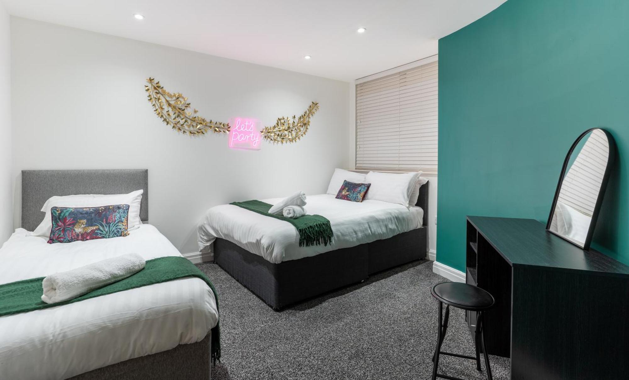 Hackins Hey Stylish Central Duplex - Quiet & Convenient * Liverpool